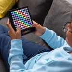 Lite-Brite Touch: Fun & Creative Light-Up STEM Toy for Kids 6+ - Perfect Gift for Holidays & Birthdays! - Image 5