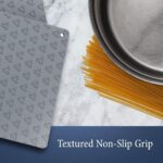 Cosy House 4-Piece Heat Resistant Silicone Oven Mitt & Pot Holder Set - Flexible, Durable, Comfortable - Perfect for Cooking, Baking & Grilling (Grey) - Image 4